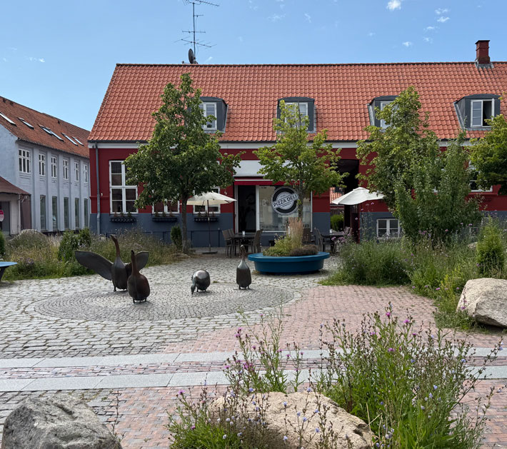 Rzeźba gęsi w Aakirkeby