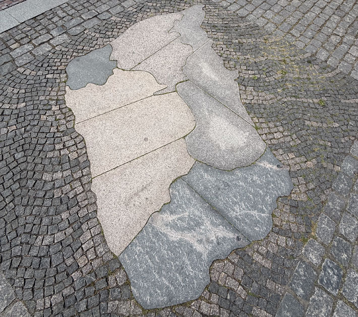 Kamienna mozaika, mapa Bornholmu