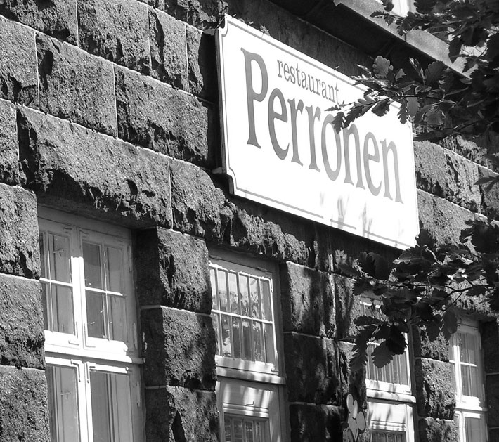 Peronen – dawna stacja kolejowa