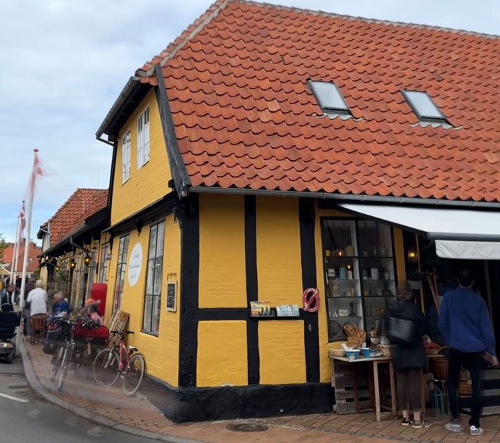 Svaneke Købmandshandel